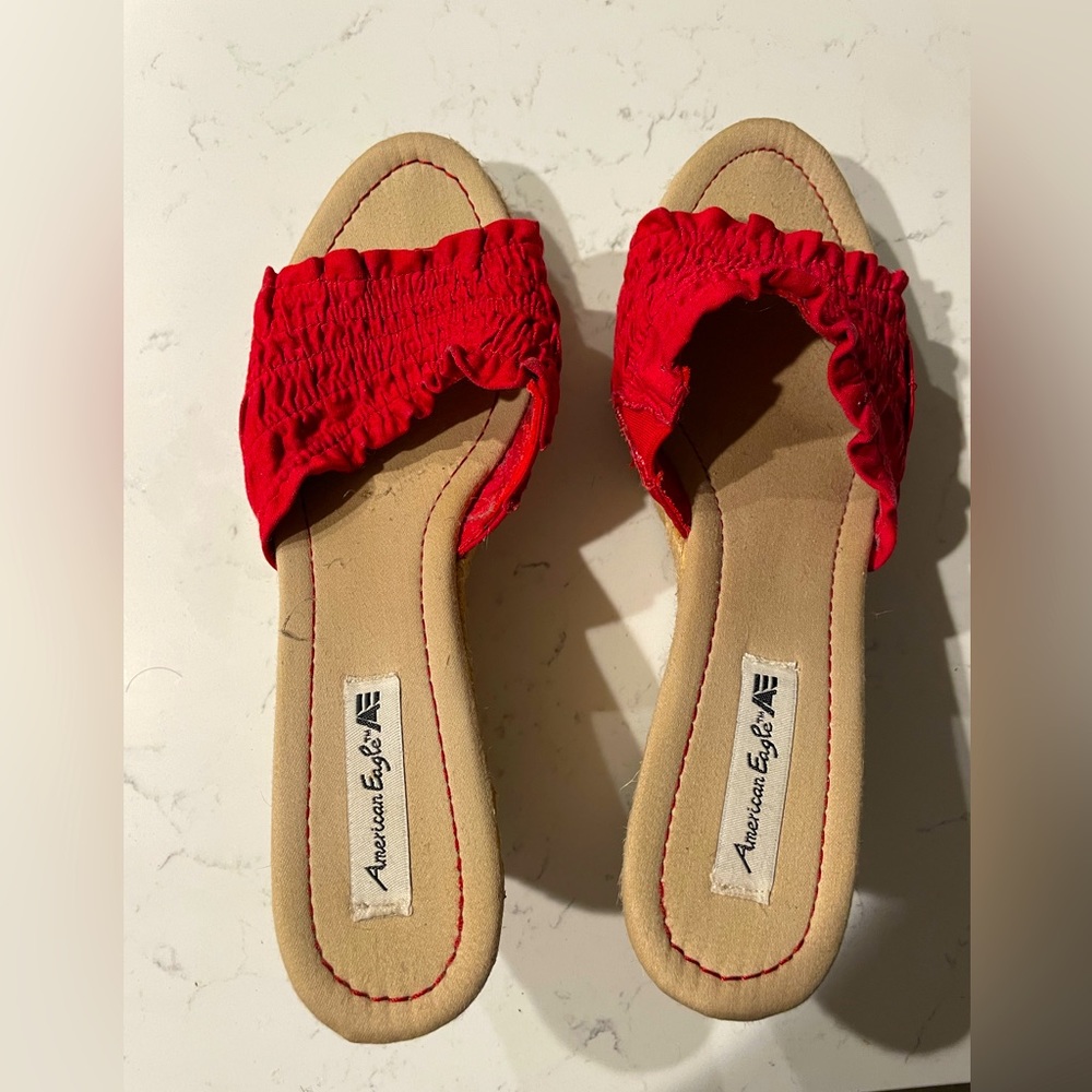 American Eagle red & hemp wedge sandals